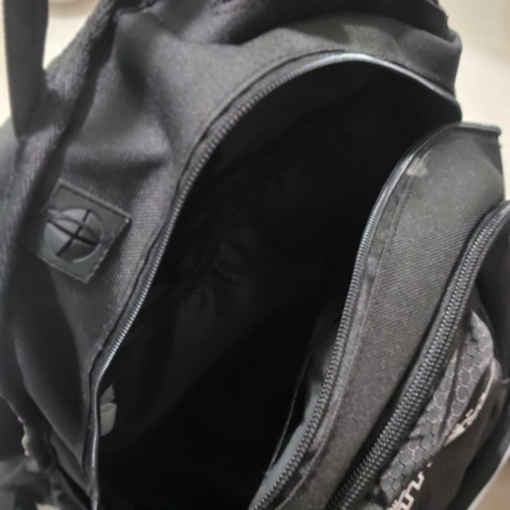 Extreme Gym Backpack, Black - Picture 7 of 8